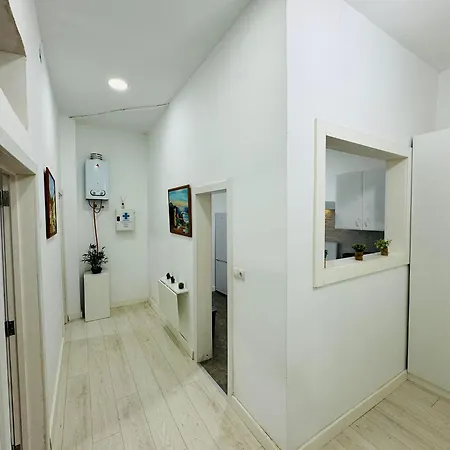 Cristobal Y Concha *